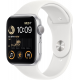 Apple Watch SE 2022 2. Generation (GPS, 44 mm) – Silbernes Aluminiumgehäuse mit weißem Sportarmband M/L